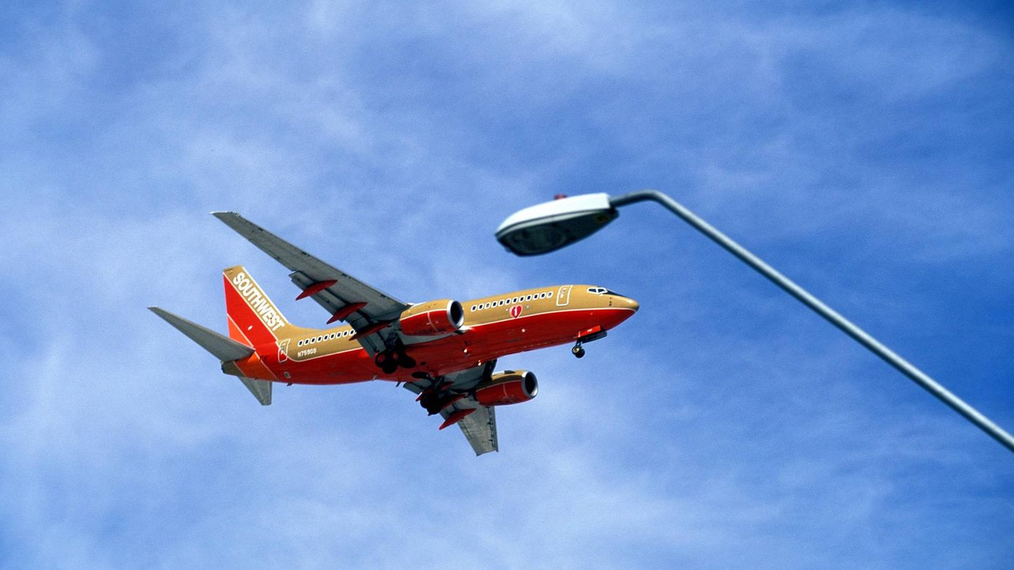 Boeing 737 von Southwest in alter, brauner Lackierung