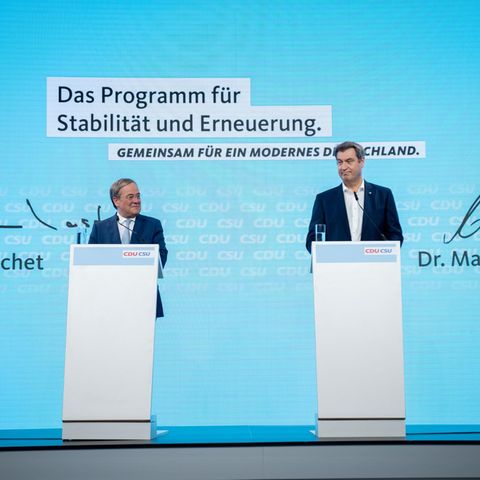 Armin Laschet (l) und Markus Söder