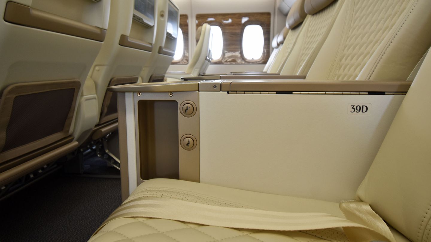 Emirates Airbus A380 Premium Economy Class