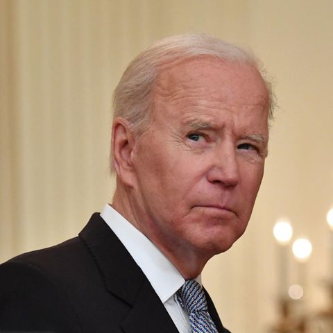 US-Präsident Joe Biden schaut ernst