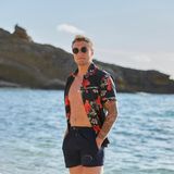 Ab dem 14. Juli kämpfen 20 Männer um das Herz der Bachelorette Maxime Herbord. Wir stellen die Kandidaten vor.  Niko verdient sein Geld als Eiskunstläufer und -trainer, auch die Kuppelshow scheint er eher wettbewerbsmäßig anzugehen: "Dating ist wie Sport – man kann kein Olympiasieger werden, ohne dranzubleiben", sagt der 24-jährige Oberstdorfer.