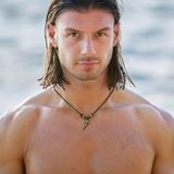 Kevin gibt schon vorab ein vollmundiges Verspechen ab: "Ich habe viel Liebe zu geben", kündigt der 27-jährige Unternehmer aus Hannover an. Ob sich die Bachelorette darauf einlässt?