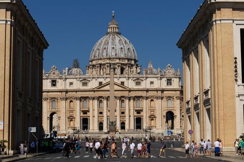 Der Petersdom in der italienischen Hauptstadt Rom