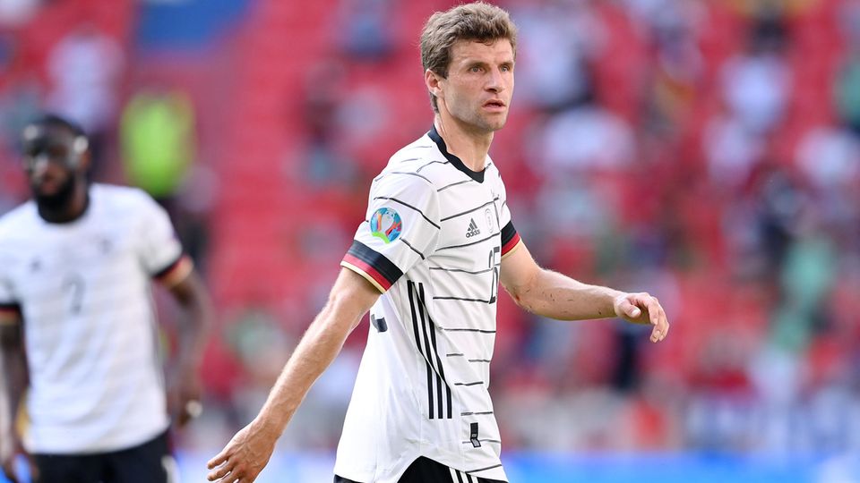 Knieverletzung: "Thomas Müller kann man nicht eins zu eins ersetzen" Thomas Müller während eines Fußballspiels