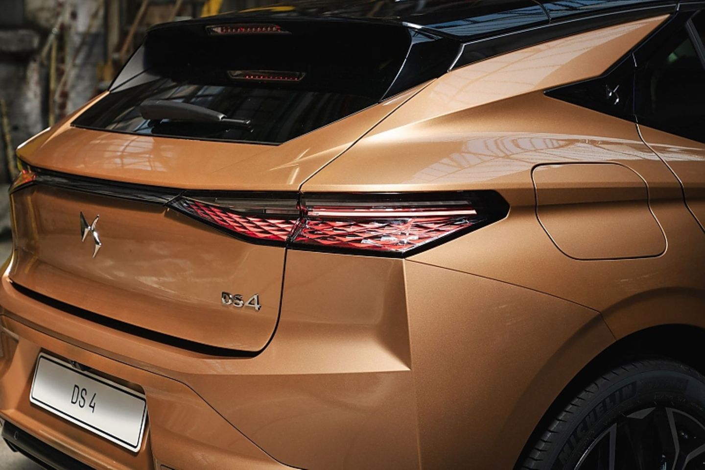 DS 4
