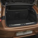 Der Kofferraum fasst 430 Liter (390 Liter beim E-Tense Modell)