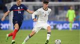 Gewinner: Kai Havertz  Den großen Durchbruch à la Gosens hat Havertz noch nicht gefeiert. Aber zwei EM-Tore sprechen für sich. Mit seiner Technik und Spielübersicht setzt der Ausnahmespieler immer wieder Ausrufezeichen. Er hat bewiesen, dass Löw zu Recht auf ihn setzt und dürfte weiter zur Startelf gehören. Dass der Bundestrainer ihn gegen Ungarn unmittelbar nach seinem Tor auswechselte, gehört zu den rätselhaften Entscheidungen Löws bei dieser EM.