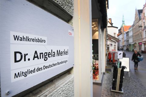 Das Gebäude in Stralsund, in dem sich das Wahlkreisbüro von Angela Merkel befindet