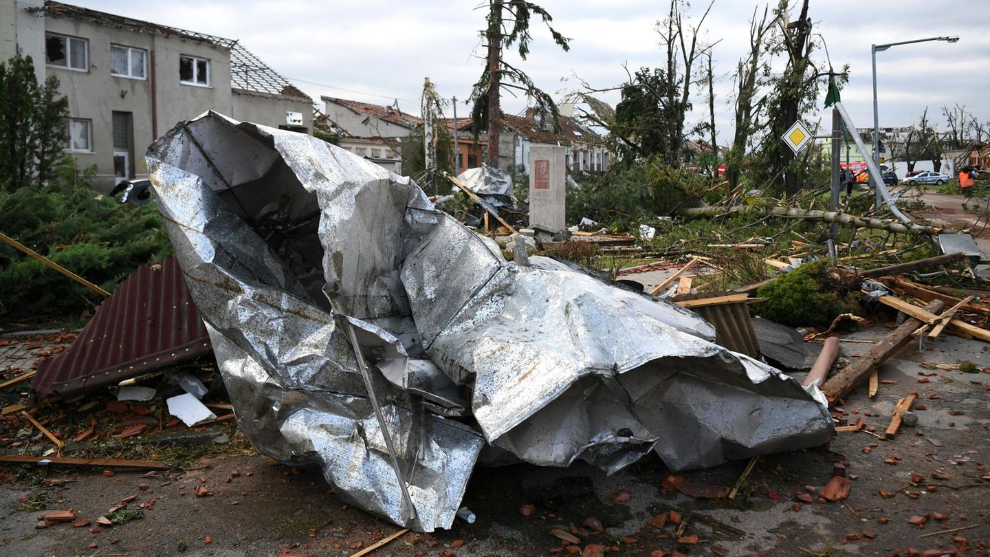 Im kleinen Moravská Nová Ves hat der Tornado heftige Schäden angerichtet
