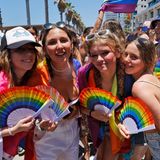 Wegen der Pandemie lässt das Land nach wie vor keine Touristen einreisen, Israelis kamen aber zu Tausenden auf die Straßen.