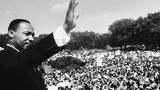 Es war eine der wichtigsten Demonstrationen in der Geschichte der USA: Am 28. August 1963 forderten mehrere hunderttausend Menschen beim "Marsch auf Washington für Arbeit und Freiheit" das Ende der Rassendiskriminierung in den USA. Martin Luther King hielt vor dem Lincoln Memorial seine berühmt gewordene Rede "I Have a Dream".