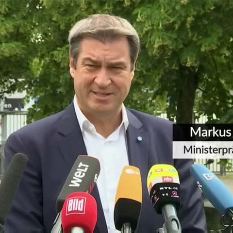 Video: Täter in Schach gehalten - Söder dankt Bürgern in Würzburg