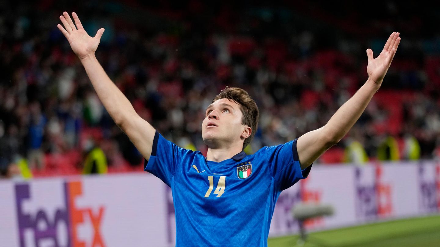 Federico Chiesa feiert sein erlösendes 1:0 in der Verlängerung
