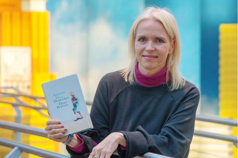 Annette Hess
