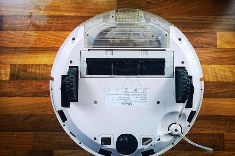 Klassicher Run-Aufbau: Die großen Ränder hebeln den T10 auch über höhere Schwellen.