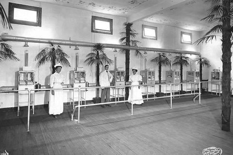 Eine der sogenannten Baby-Inkubator-Ausstellungen