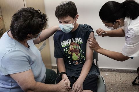In Isreal werden nun auch die 12-15-Jährigen mit Biontech geimpft