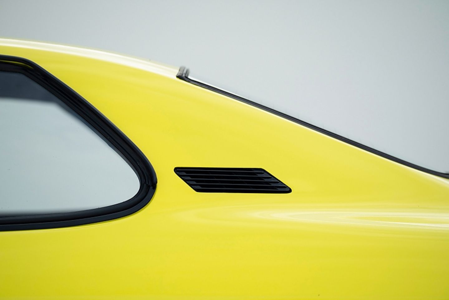 Opel Manta GSe 2021
