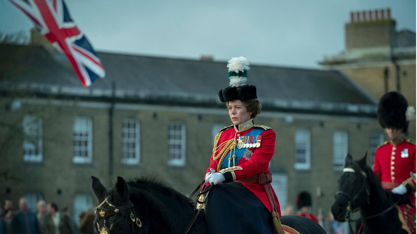 Olivia Colman als Queen Elizabeth II. in der britischen Netflix-Serie "The Crown"