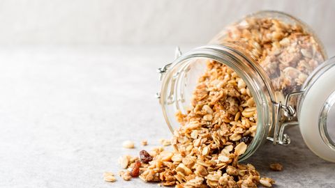 Rezept für selbstgemachtes, gesundes Granola
