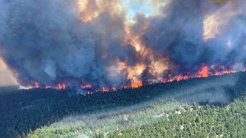 Blick auf das Sparks Lake Wildfire unweit von Lytton