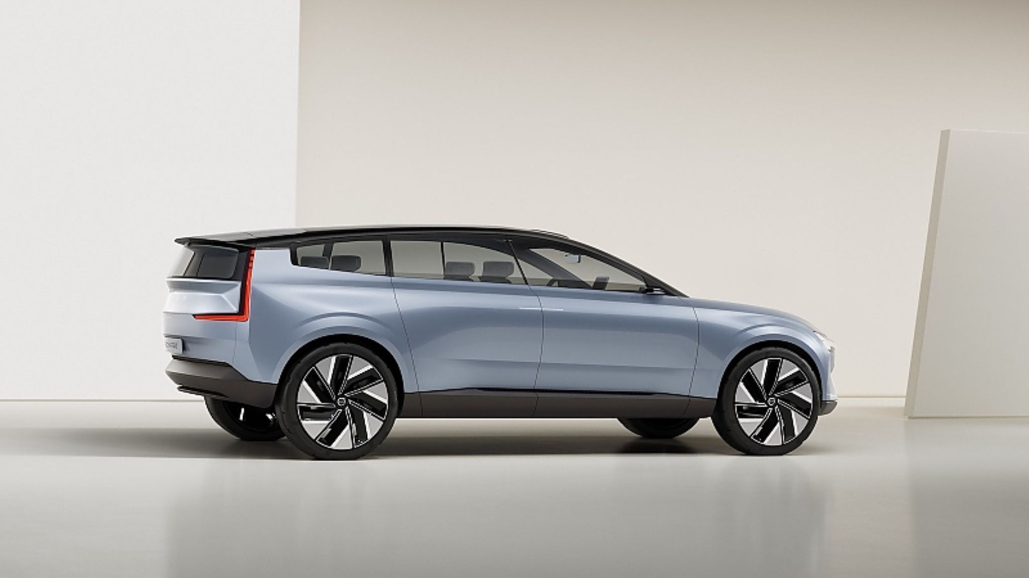 E-Mobilität: Volvo Concept Recharge – Blick nach vorn