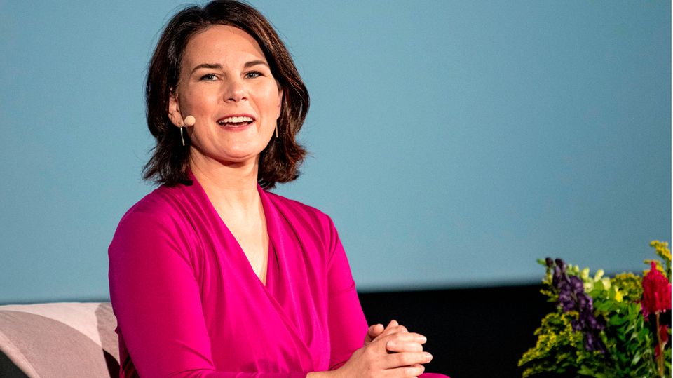 "Brigitte-Live"-Talk: Baerbock bestreitet Plagiatsvorwürfe – und verweist auf schmutzigen US-Wahlkampf
