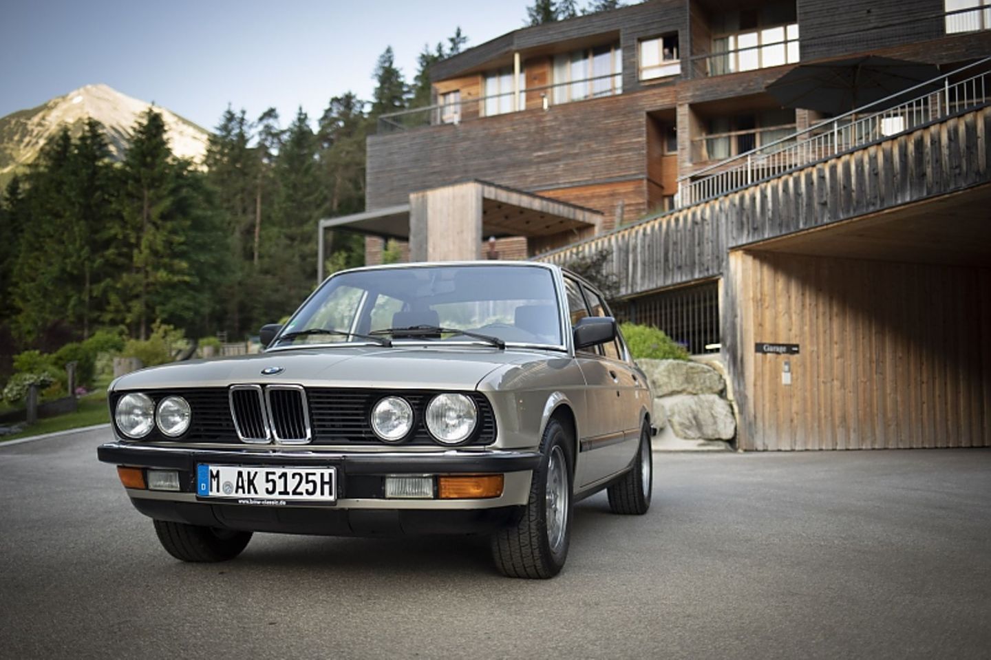 BMW 525e
