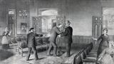 2. Juli 1881: Attentat auf US-Präsident James Garfield   Er war gerade einmal vier Monate der 20. Präsident der Vereinigten Staaten, als James A. Garfield von dem Geisteskranken Charles Julius Guiteau, einem abgelehnten Bewerber um ein öffentliches Amt, erschossen wird. Garfield ist zu diesem Zeitpunkt gerade am Bahnhof von Washington DC und auf dem Weg zu einem Urlaub in New England. Der erste Schuss streift nur seinen Arm, doch die zweite Kugel durchbohrt seinen Rücken und blieb hinter seiner Bauchspeicheldrüse stecken. Am 19. September 1881 stirbt Garfield an den Folgen einer Blutvergiftung und am 30. Juni 1882 wird Guiteau gehängt. Garfield ist der zweite US-Präsident nach Abraham Lincoln, der an den Folgen eines Attentats stirbt. 