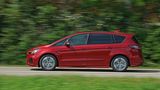 Im Durchschnitt braucht der Ford S-Max FHEV 6,5 l/100 km