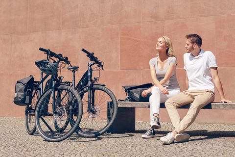 Auch für Touren sollte der Akku ausreichen. Zur Not kann man unterwegs nachladen.