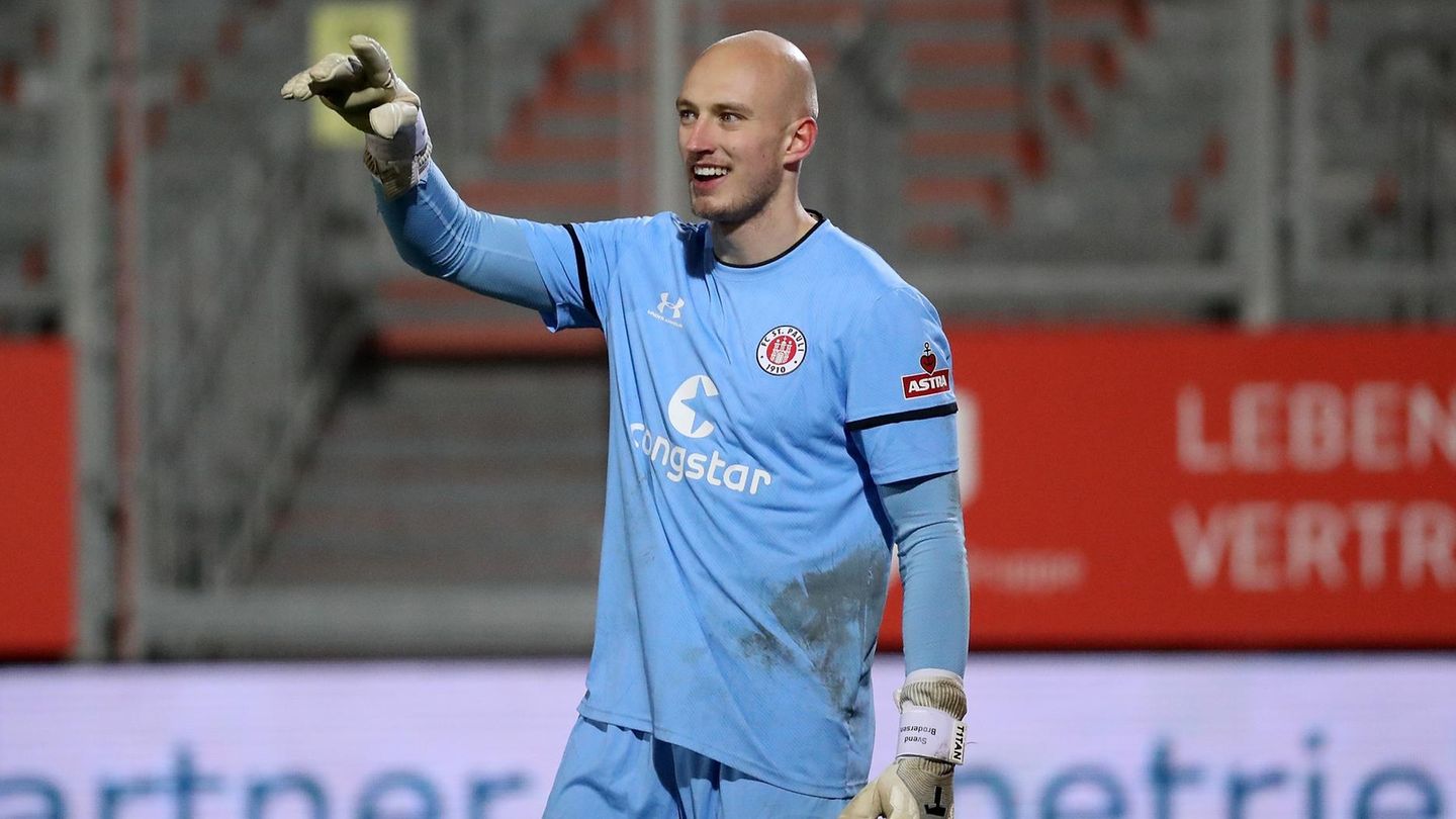 Svend Brodersen, Yokohama FC
