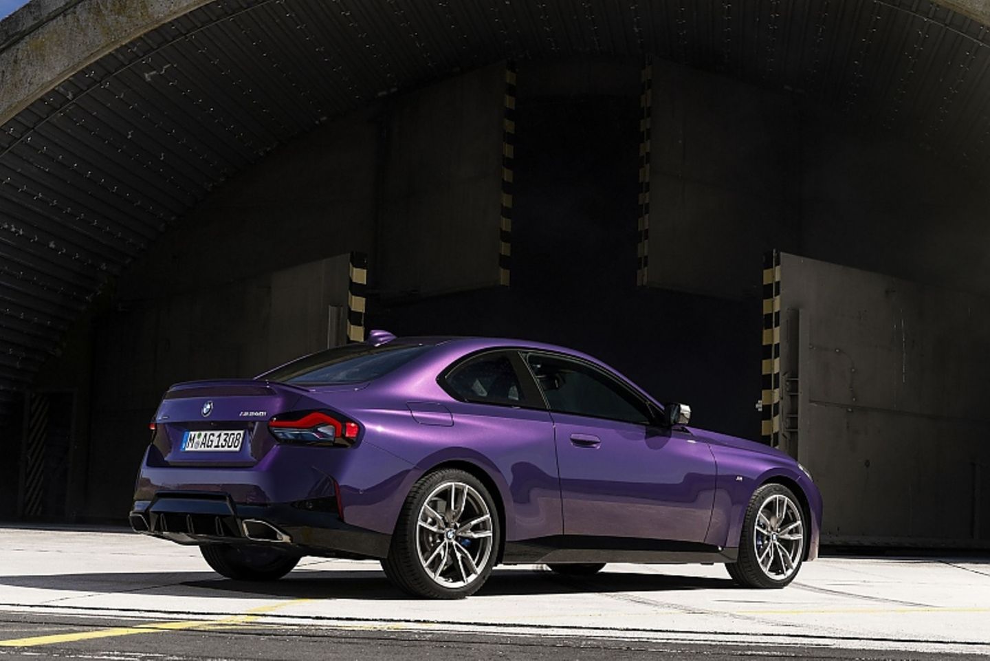 BMW M240i (2022)