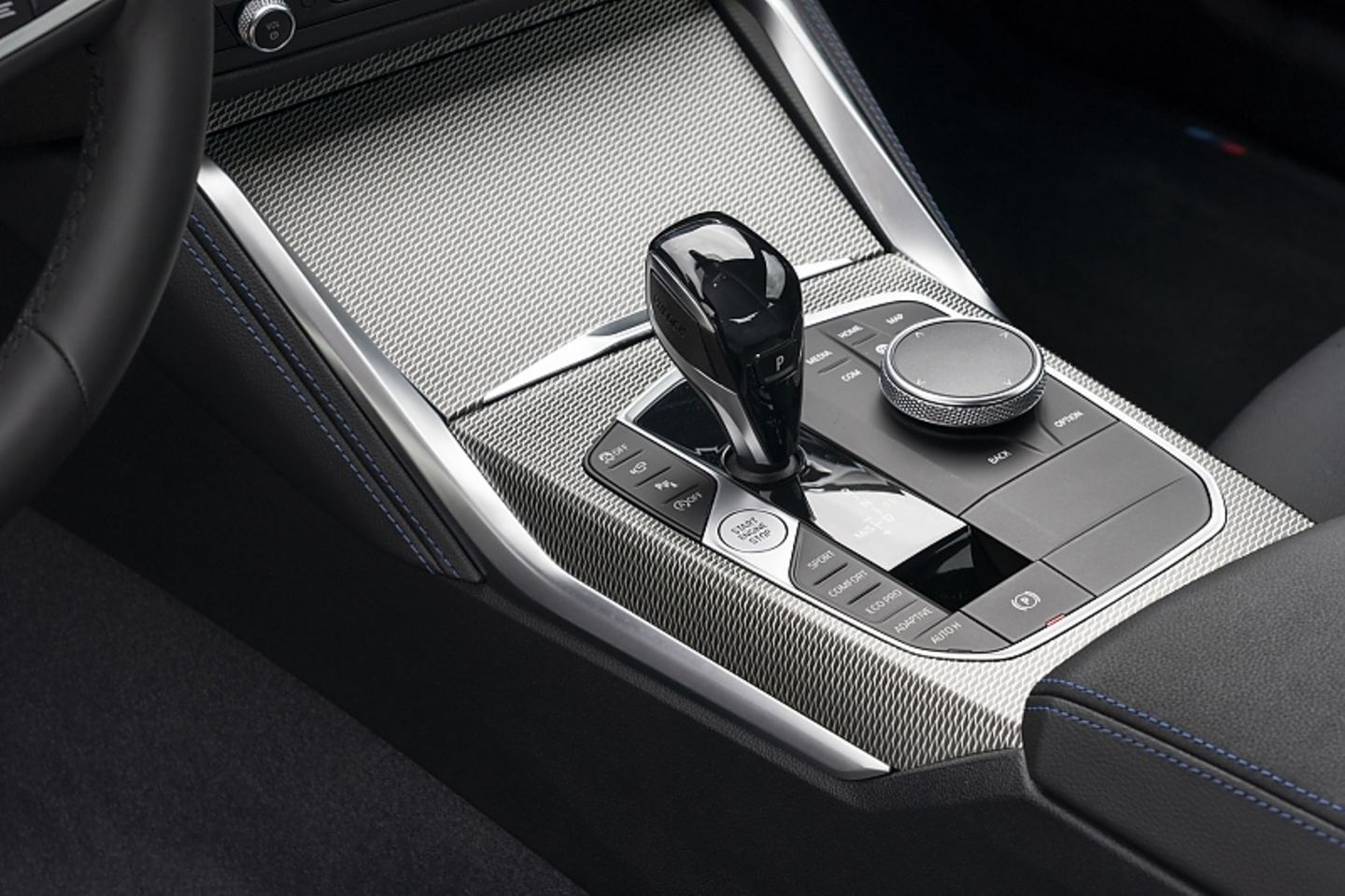 BMW M240i (2022)