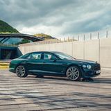 Bentley Flying Spur Hybrid