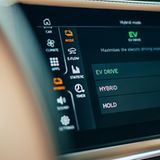 Bentley Flying Spur Hybrid