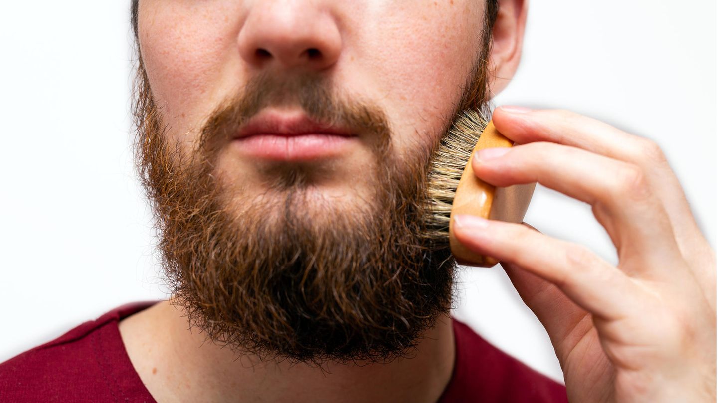 Beard brush: new beauty trend for well-groomed men