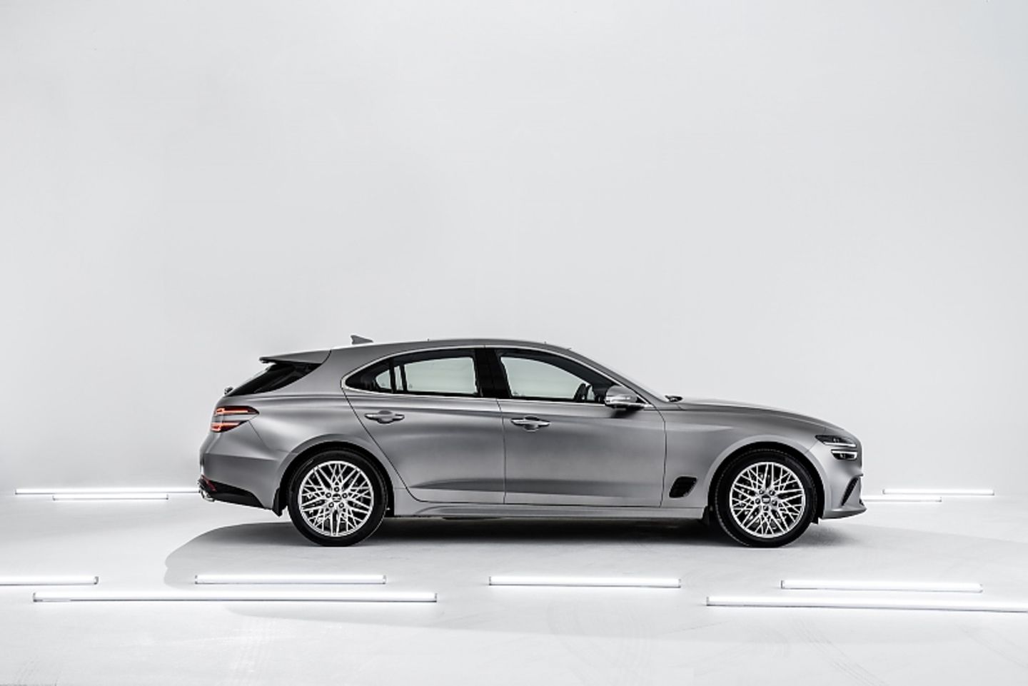 Genesis G70 Shooting Brake