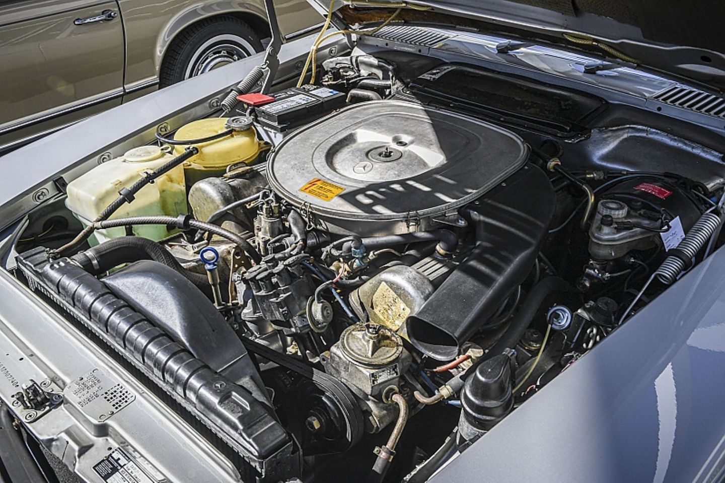 Mercedes SL 500 R107 (1982)