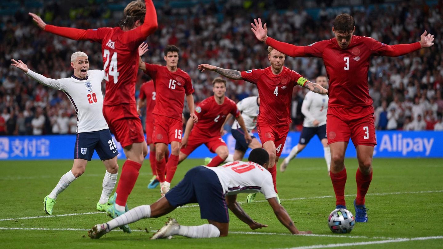 Controversial penalty whistle against Denmark: VAR remains an object of hate for fans