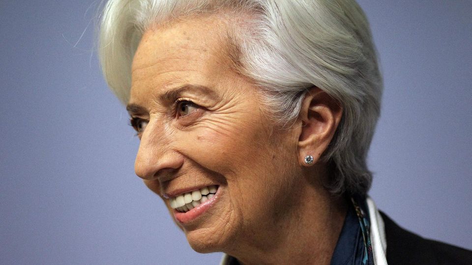 Christine Lagarde lächelt
