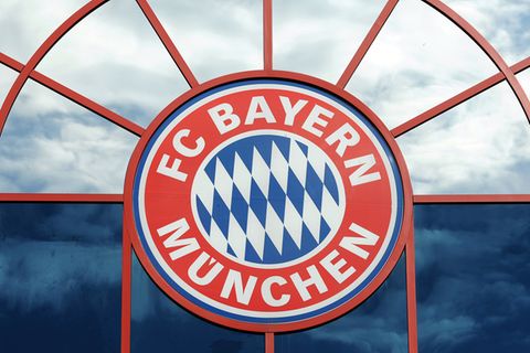 FC Bayern Logo 08022010