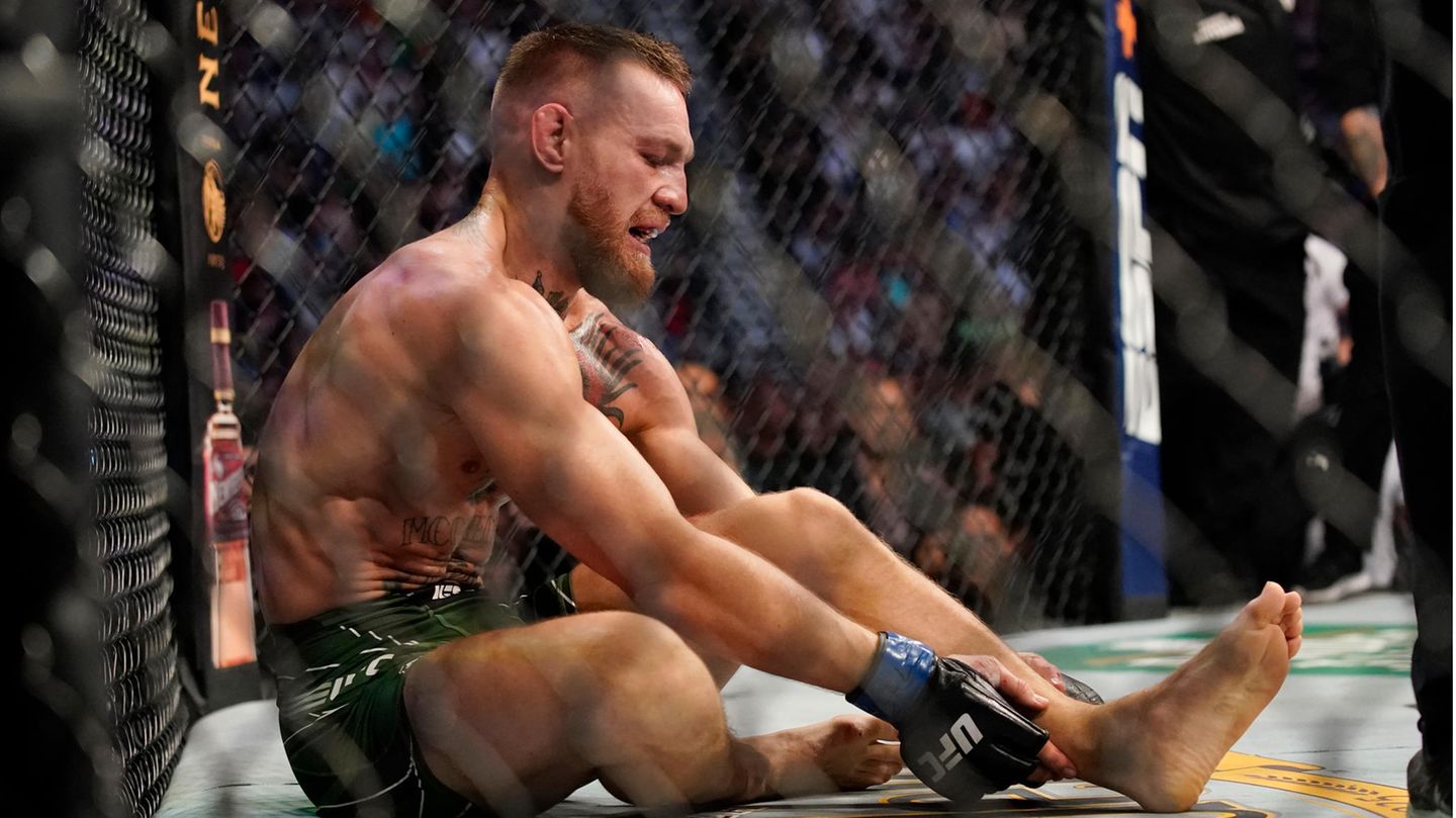 Sport compact: MMA star McGregor loses fight after a broken bone