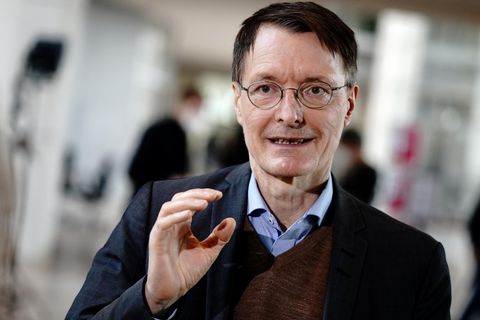 Karl Lauterbach, Gesundheitsexperte der SPD
