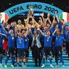 Europameister! Die Squadra Azzurra am Ziel ihrer Träume.