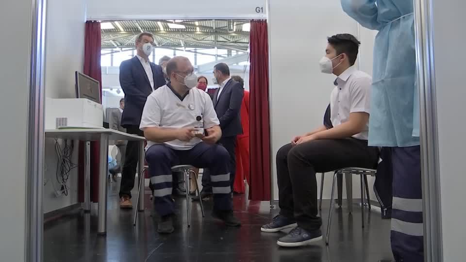 Video: Söder: Wünschen uns, dass sich Stiko einen Ruck gibt Video: Söder: Wünschen uns, dass sich Stiko einen Ruck gibt