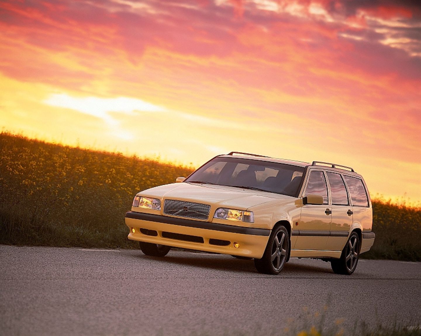 Volvo 850