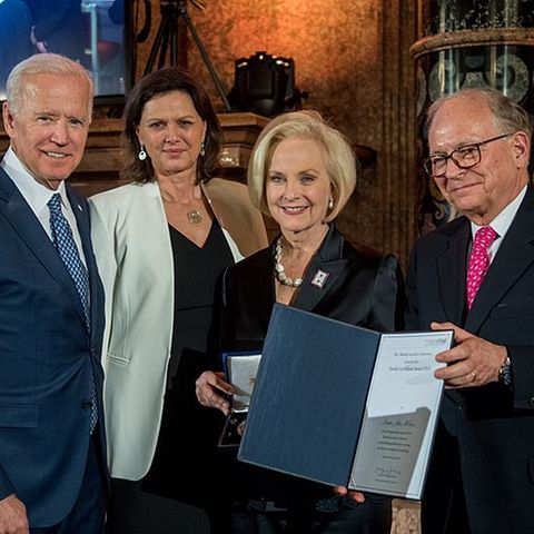 Joe Biden, Ilse Aigner, Cindy McCain und Wolfgang Ischinger während der Münchener Sicherheitskonferenz 2018