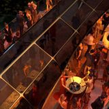 Die Terrassen umgehen die limitierte Breite eines Zuges.