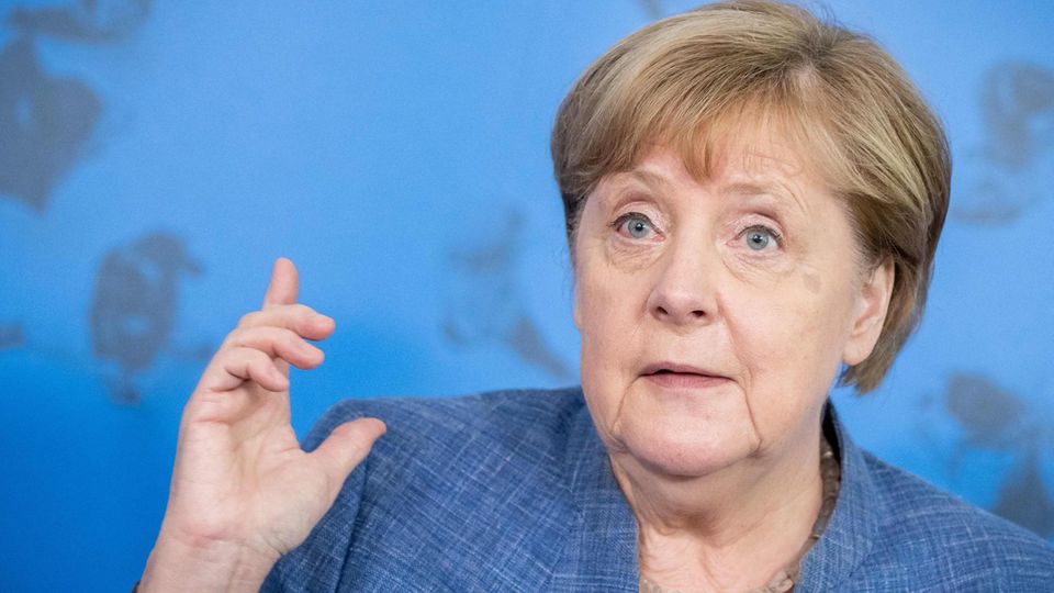 Merkel RKI Robert Koch Institut Impfpflicht" Lockdown Video Merkel: "Wollen keine Impfpflicht" – und tun alles, um neuen Lockdown zu verhindern